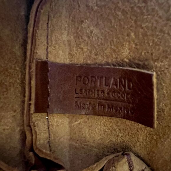 NWOT Portland Goods Leather Makeup Toiletry cosmetics bag - Picture 7 of 9
